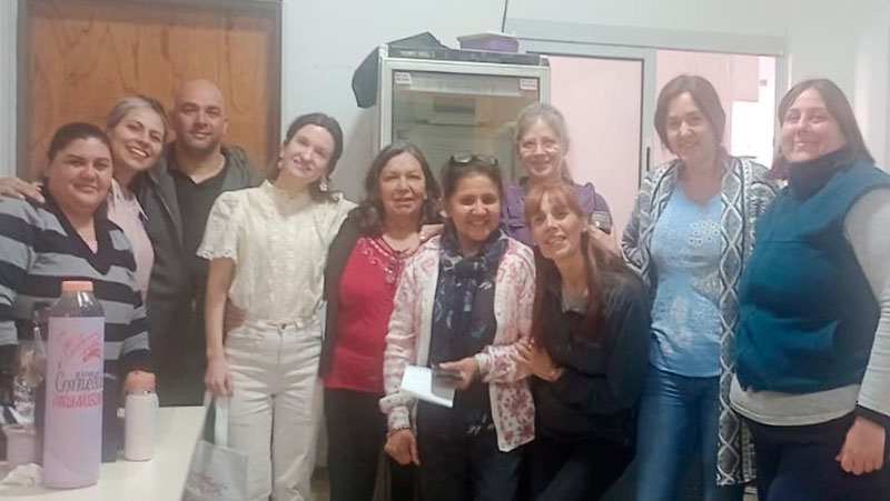 Mesa dulce organizada por la Unión de Padres